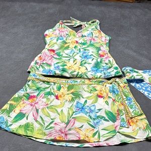 NWOT - Tommy Bahama reversible swim suit 3 piece top, hipster and skirt